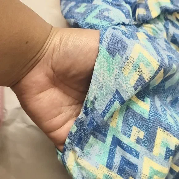 Charlotte Russe Romper Shorts, Sz. Med. - Picture 4 of 7